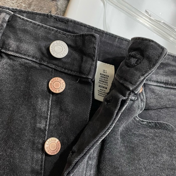 &DENIM Black denim short - Picture 6 of 7